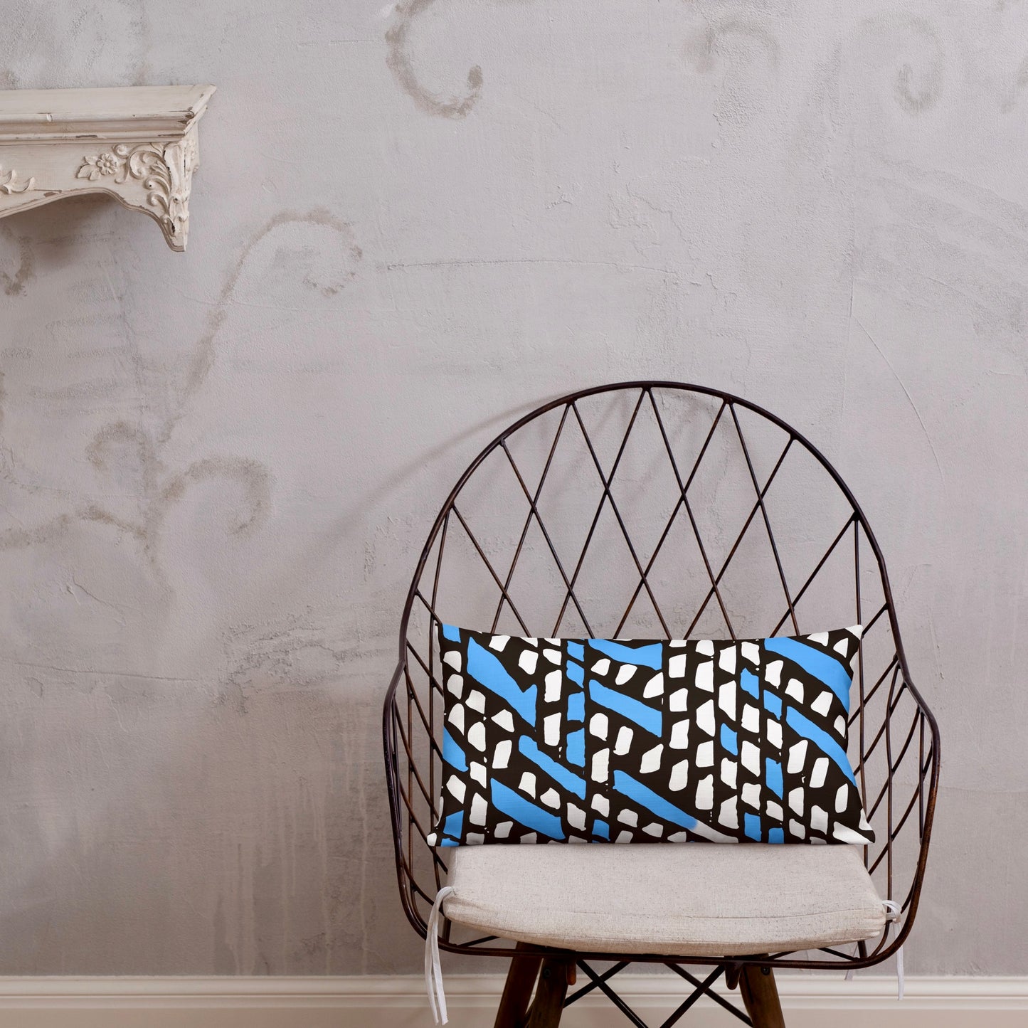 ILORIN Throw Pillow